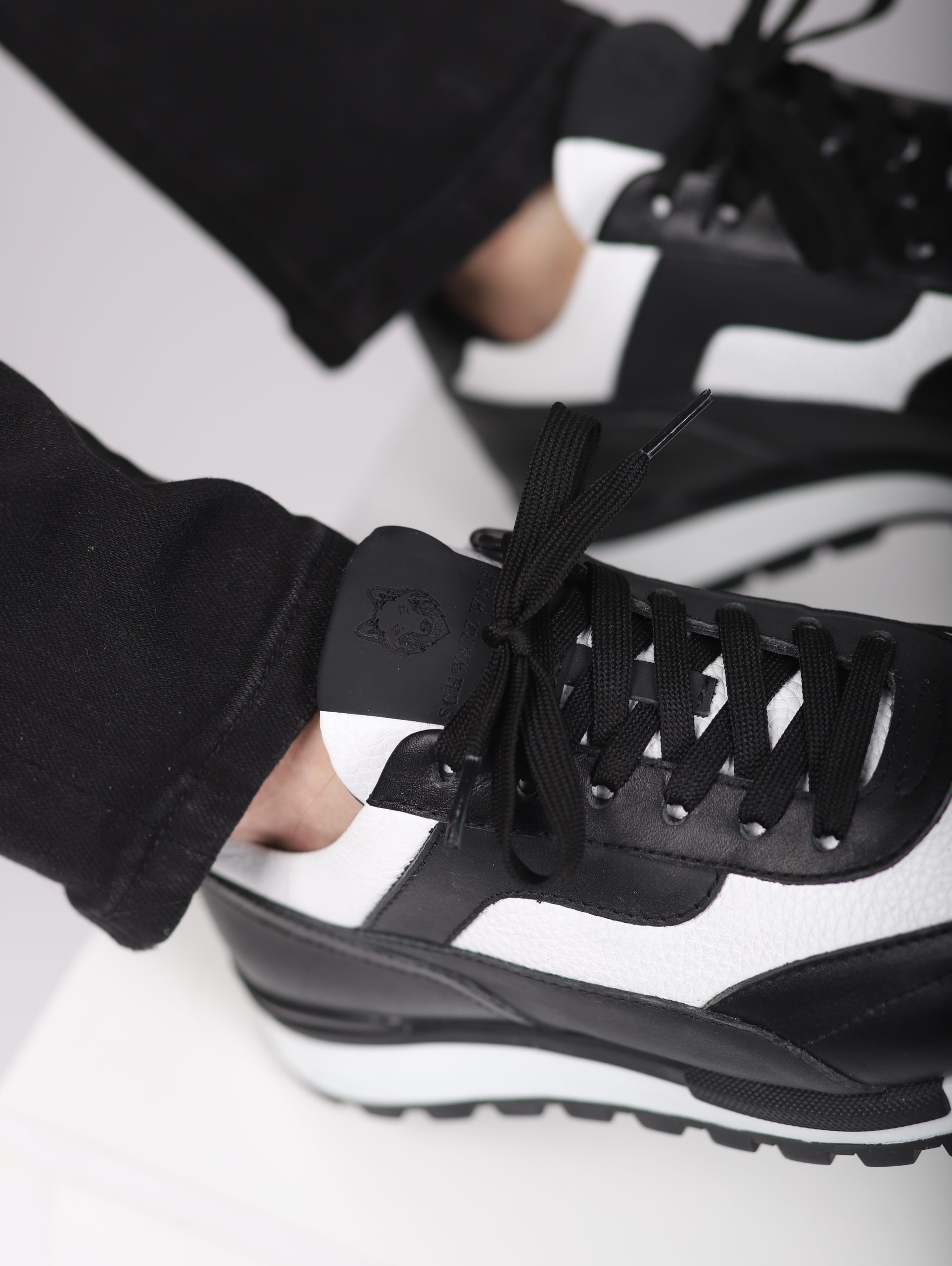 Echtleder Herren Sportschuhe Schwarz und Weiß mit TPU-Sohle – Bild 4