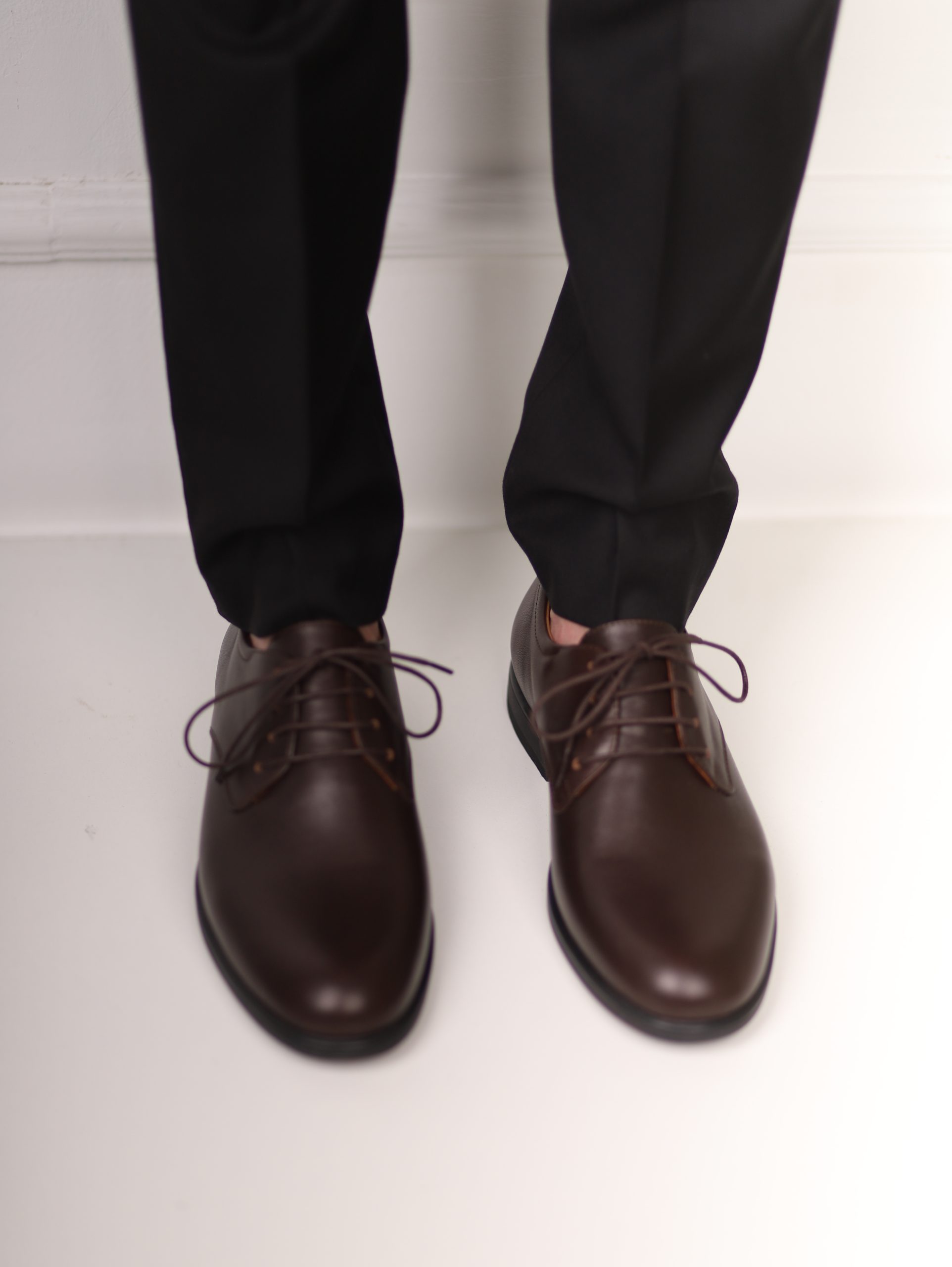 Echtleder Klassische dunkelbraune Herrenschuhe — изображение 6